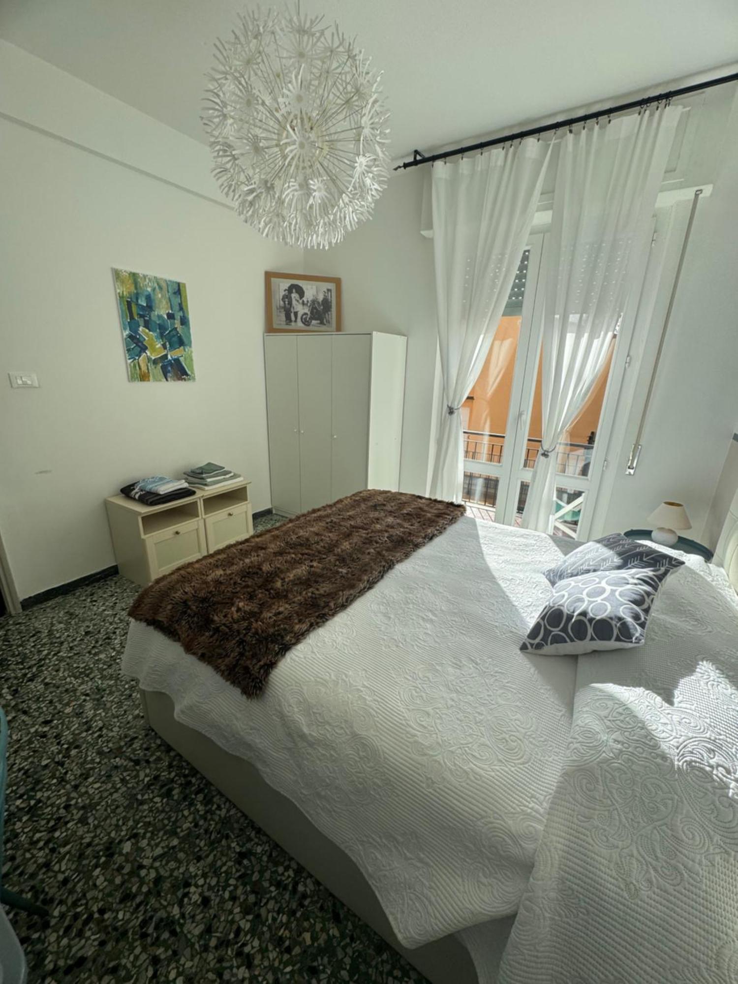 2-Bedroom Sunny Sea View With Balcony, La Casa Di Christine Монтероссо-аль-Маре Экстерьер фото