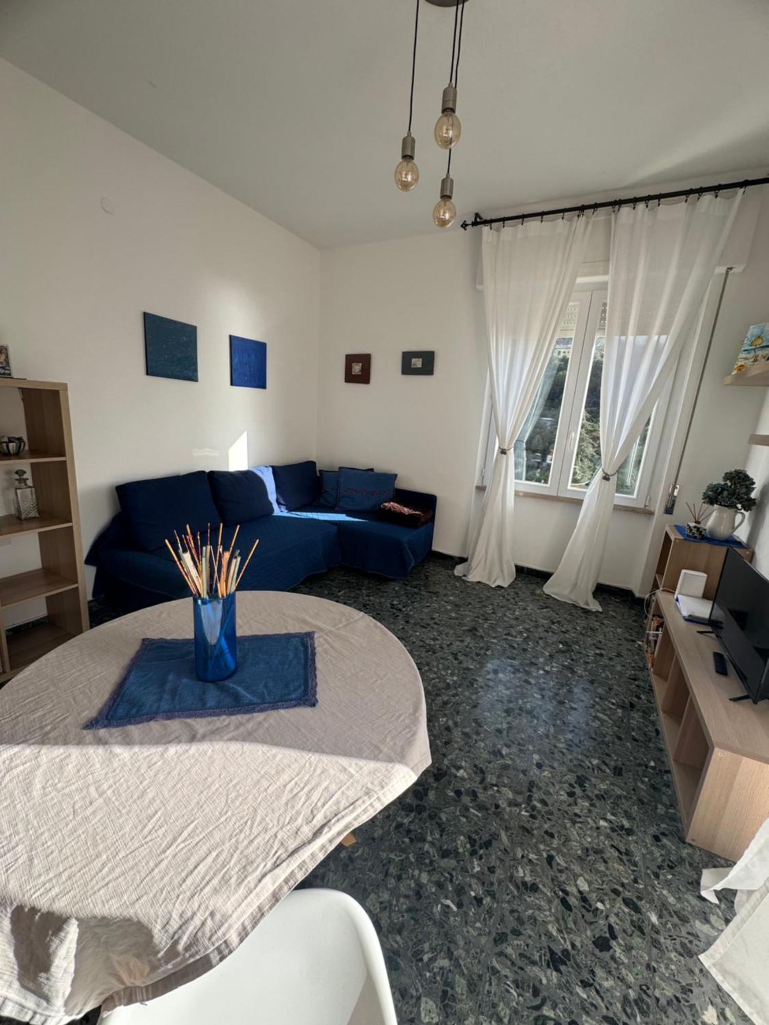 2-Bedroom Sunny Sea View With Balcony, La Casa Di Christine Монтероссо-аль-Маре Экстерьер фото
